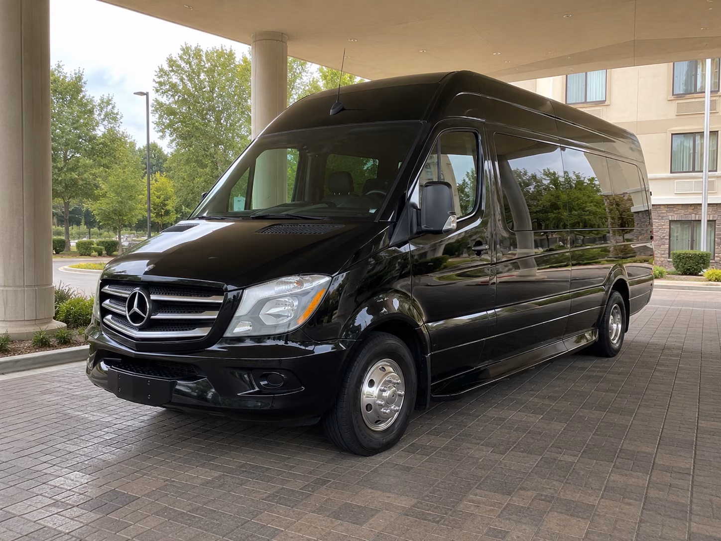 easily book transportation for your next concert or music festival 2