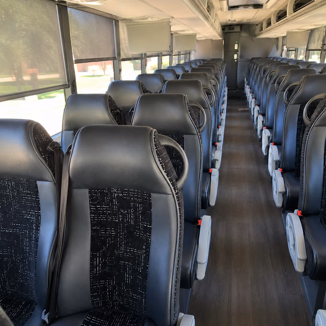 easily book transportation for your next corporate event 1