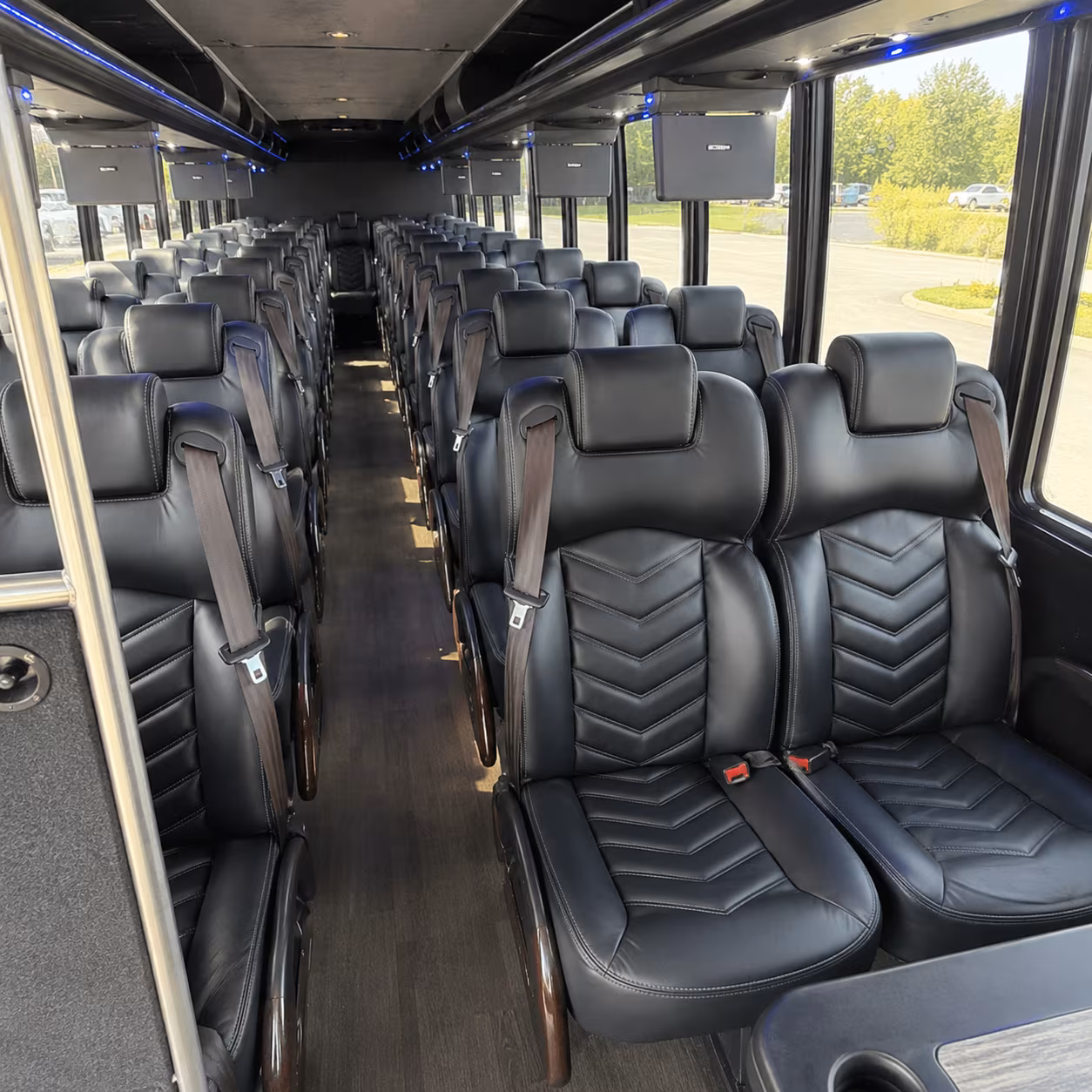 el monte 25 passenger minibus interior