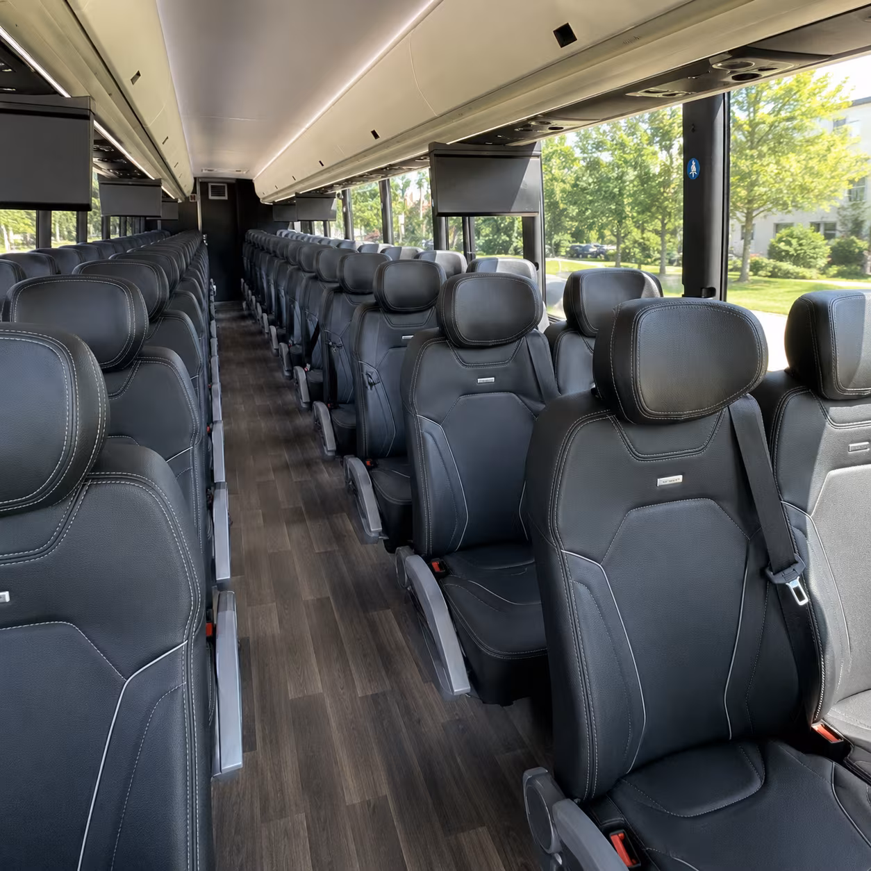 el monte charter bus interior
