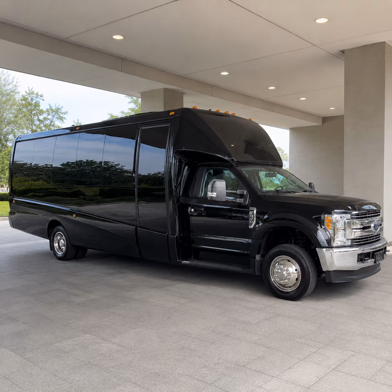 el monte holiday party bus rental