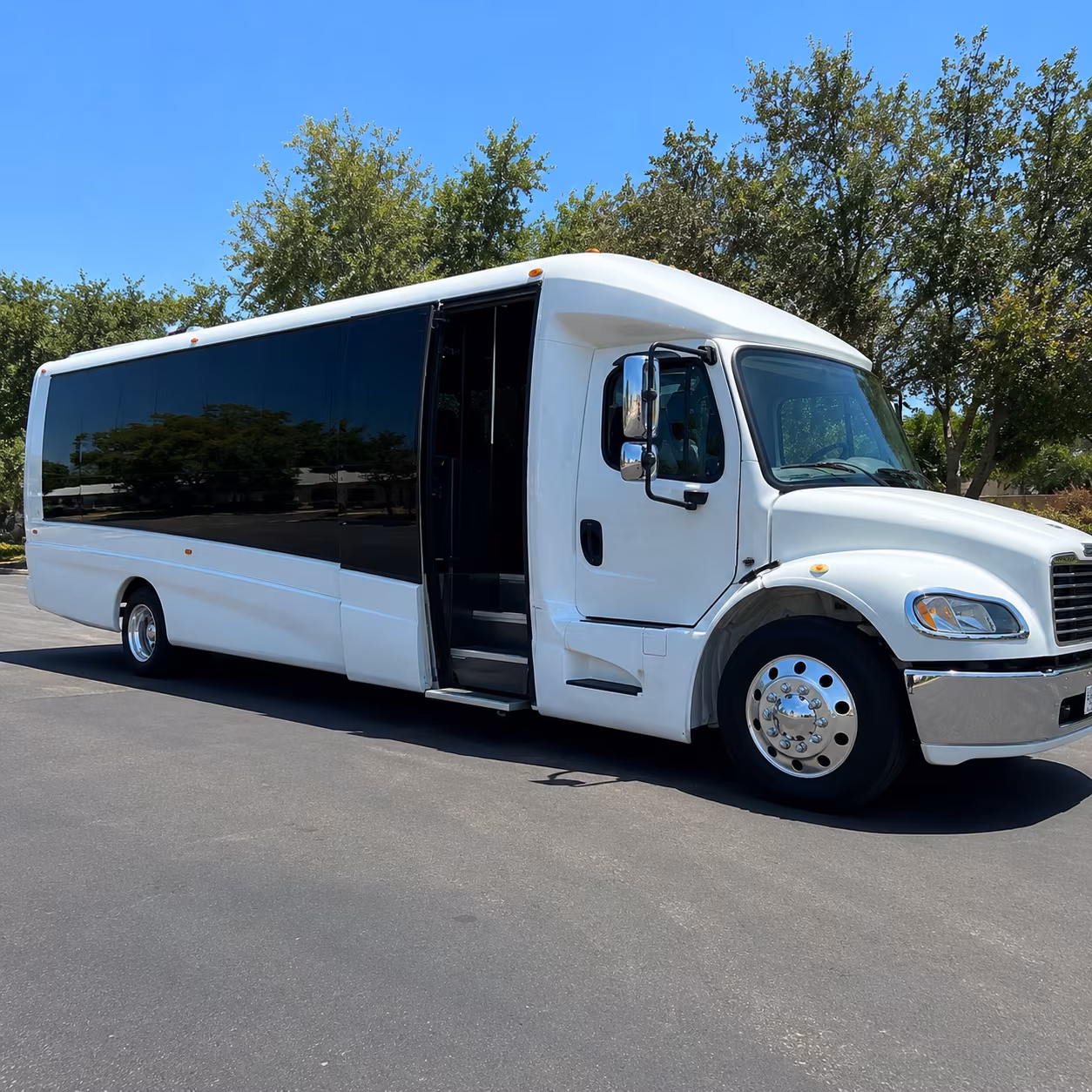 minibuses for field trips to san gabriel valley science and history sites