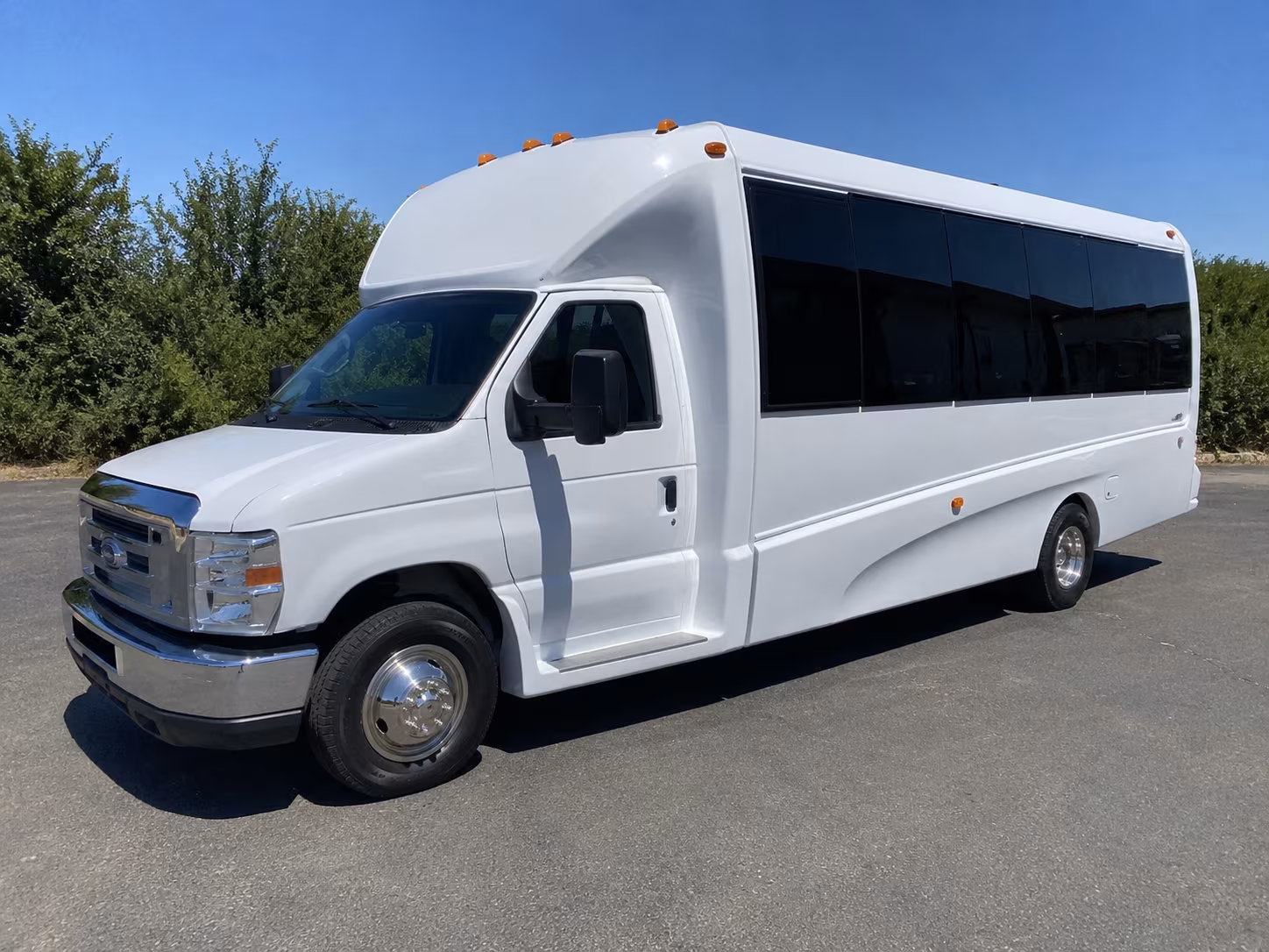 party buses for el monte bachelorette and bachelor celebrations