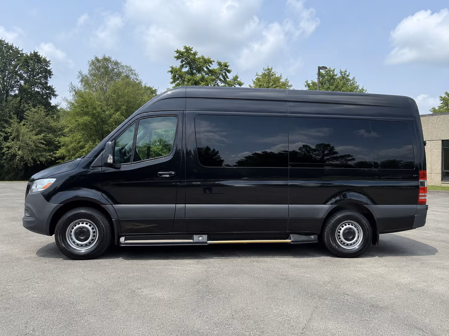 sprinter vans and small buses for el monte prom couples and friend groups